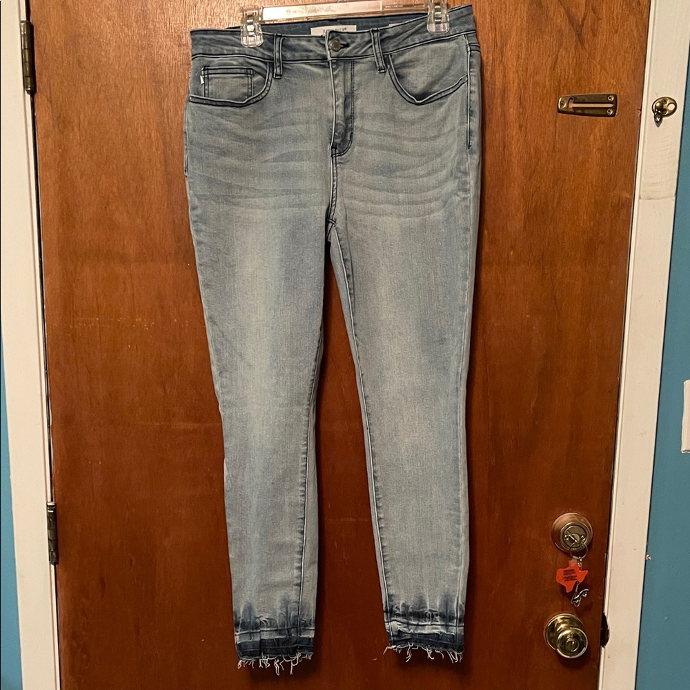 Judy Blue Light Wash Skinny Jeans